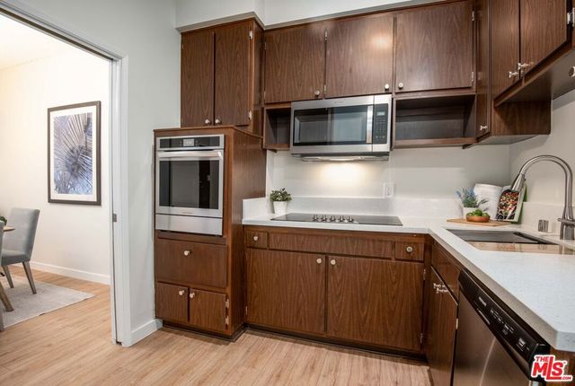 6150 Buckingham 107, Culver City, CA 90230