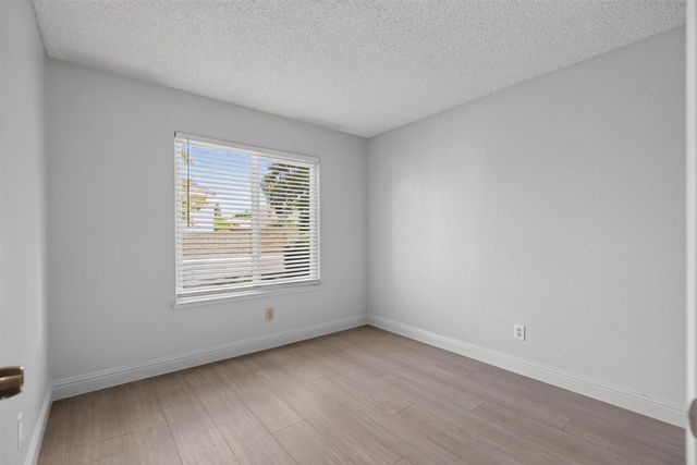 4420 Oxwood Dr, Sacramento, CA 95826