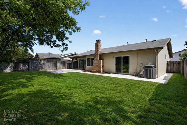 4420 Oxwood Dr, Sacramento, CA 95826