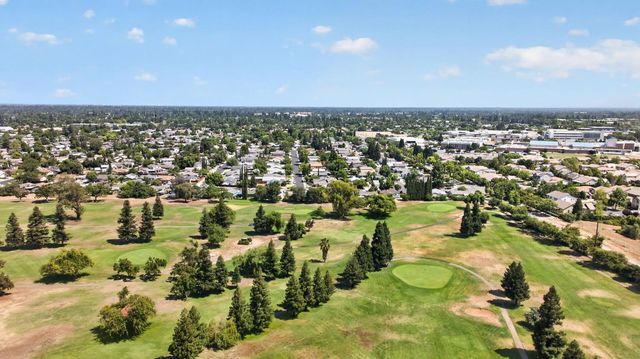 4420 Oxwood Dr, Sacramento, CA 95826