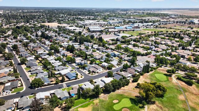 4420 Oxwood Dr, Sacramento, CA 95826