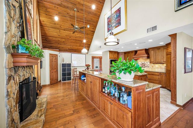 1944 LEVINE LANE, Clearwater, FL 33760