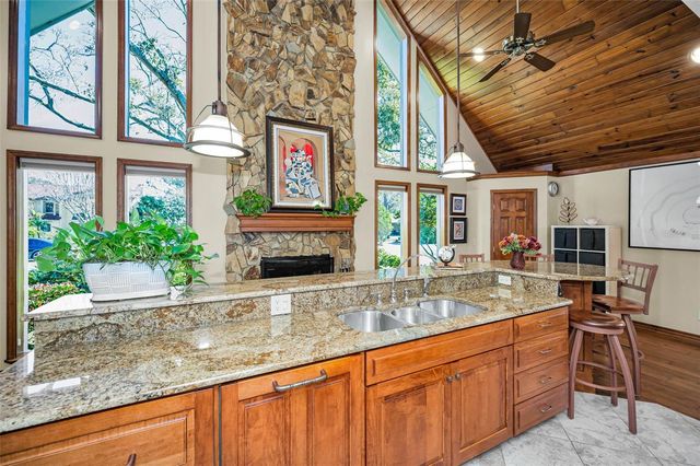 1944 LEVINE LANE, Clearwater, FL 33760