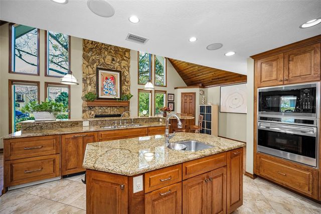 1944 LEVINE LANE, Clearwater, FL 33760