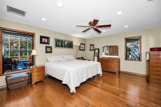 1944 LEVINE LANE, Clearwater, FL 33760