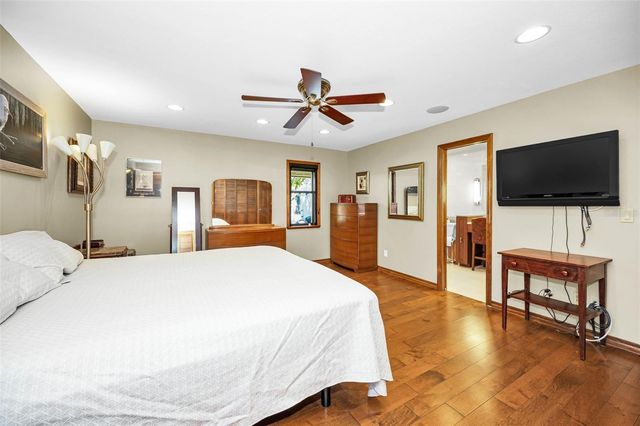 1944 LEVINE LANE, Clearwater, FL 33760