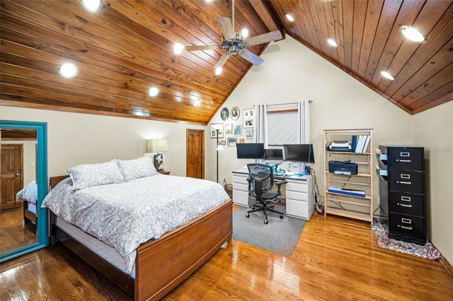 1944 LEVINE LANE, Clearwater, FL 33760