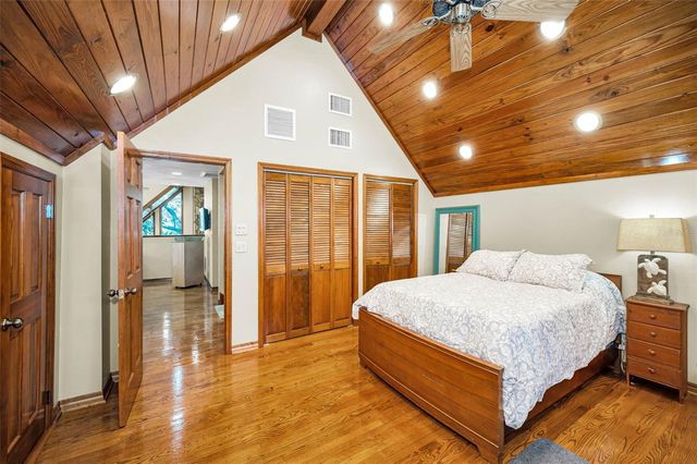 1944 LEVINE LANE, Clearwater, FL 33760