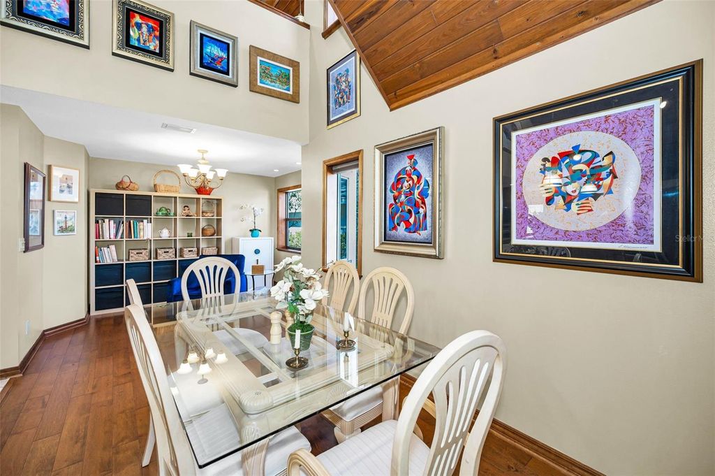 Image 34 of property listing at 1944 LEVINE LANE, Clearwater, FL 33760