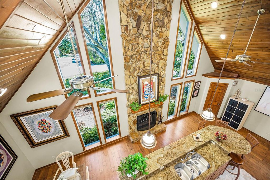 Image 56 of property listing at 1944 LEVINE LANE, Clearwater, FL 33760