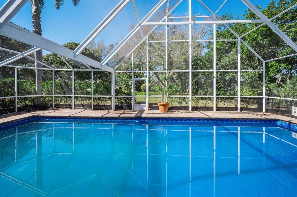 Image 74 of property listing at 1944 LEVINE LANE, Clearwater, FL 33760