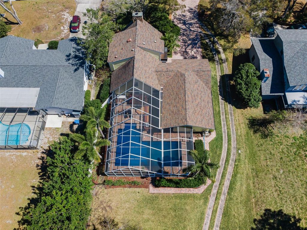 Image 87 of property listing at 1944 LEVINE LANE, Clearwater, FL 33760