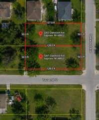 3263 Oakwood Avenue, Saginaw, MI 48601