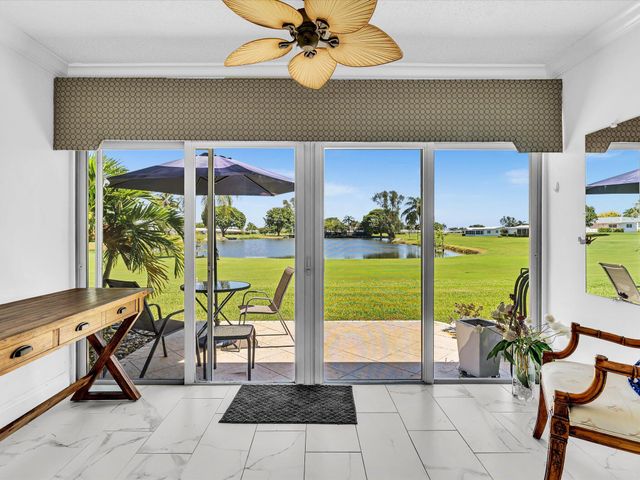 2017 SW Golf Lane 109, Boynton Beach, FL 33426