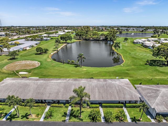 2017 SW Golf Lane 109, Boynton Beach, FL 33426