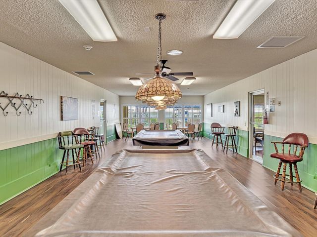 2017 SW Golf Lane 109, Boynton Beach, FL 33426
