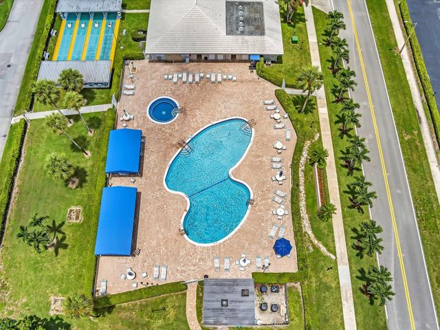 2017 SW Golf Lane 109, Boynton Beach, FL 33426