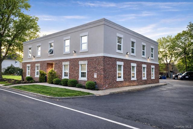 200 E Erie Street 2S, Blauvelt, NY 10913