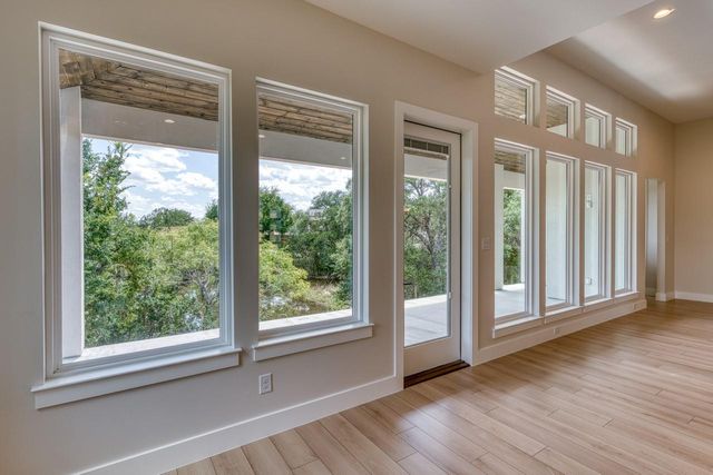 1310 Cats Eye, Horseshoe Bay, TX 78657