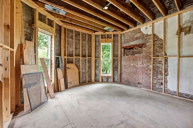 129 S Turner Street, Midway, KY 40347
