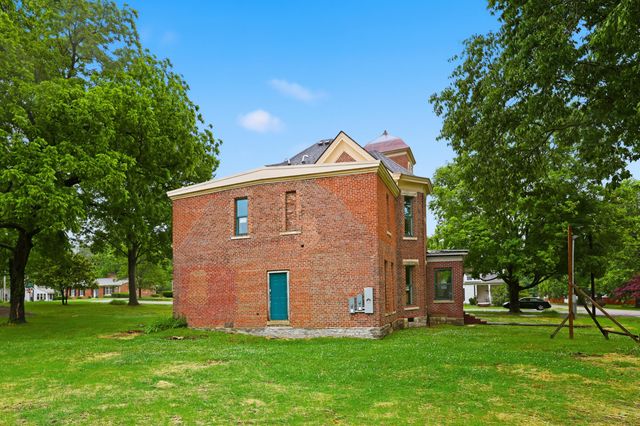 129 S Turner Street, Midway, KY 40347