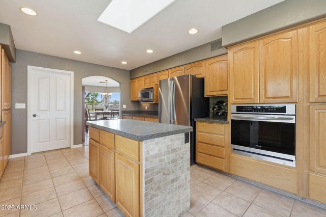332 E HARRISON Street, Gilbert, AZ 85295