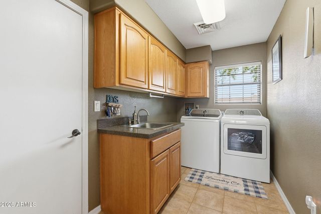 332 E HARRISON Street, Gilbert, AZ 85295