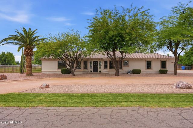 332 E HARRISON Street, Gilbert, AZ 85295