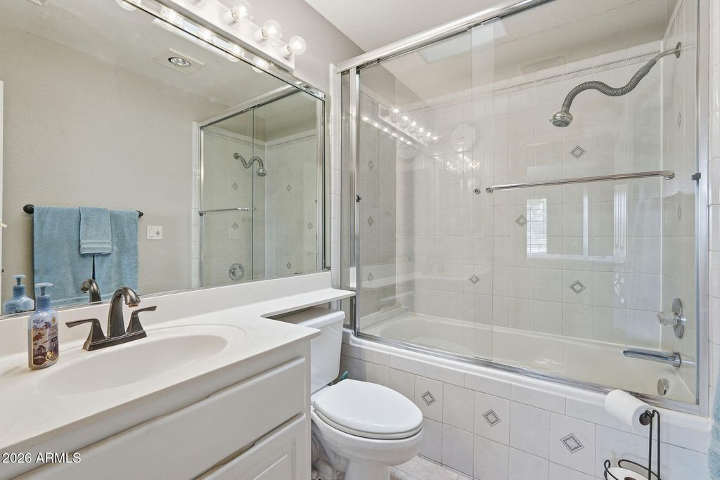 Image 51 of property listing at 332 E HARRISON Street, Gilbert, AZ 85295