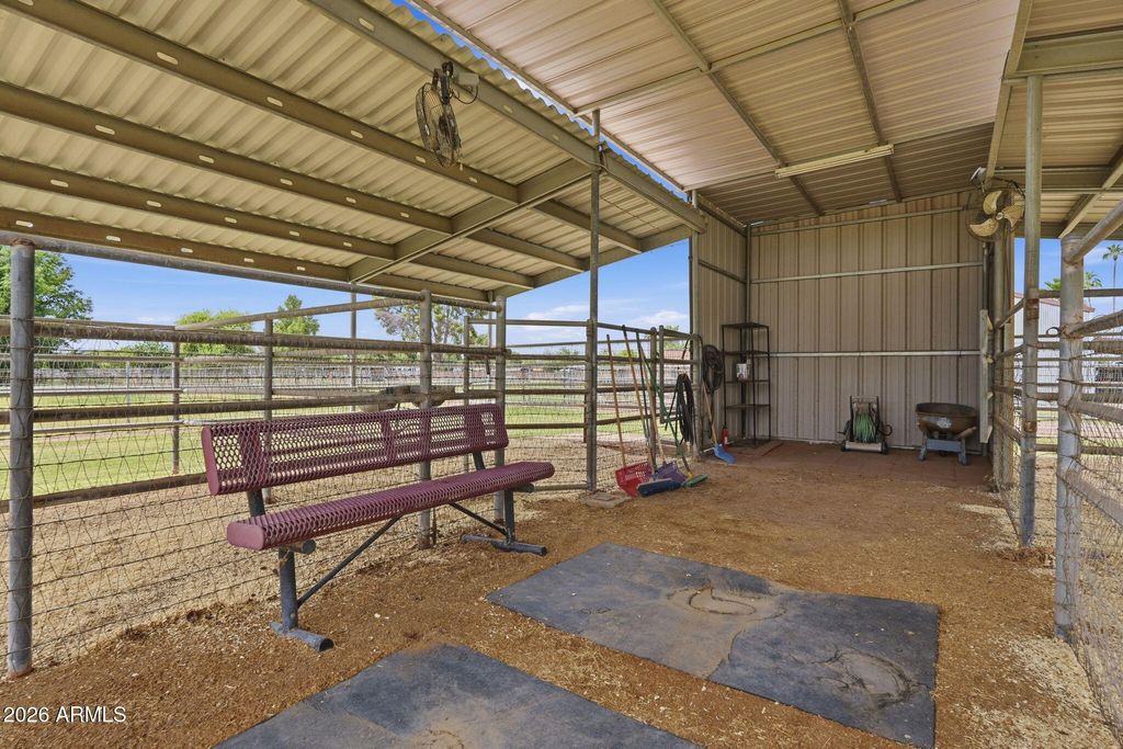 Image 76 of property listing at 332 E HARRISON Street, Gilbert, AZ 85295