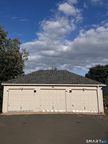 54 Chestnut Street, Bristol, CT 06010