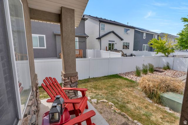 1593 W TURTLE DOVE LN, West Jordan, UT 84088