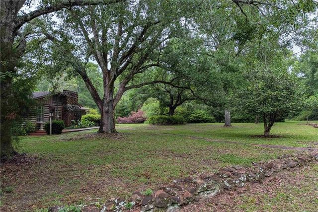 32771 Antietam Road, Lillian, AL 36549