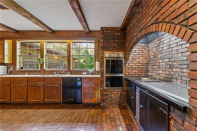 32771 Antietam Road, Lillian, AL 36549