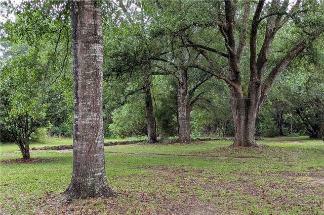 32771 Antietam Road, Lillian, AL 36549