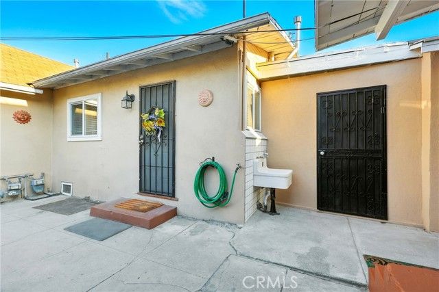 453 S Rowan Avenue, Los Angeles, CA 90063