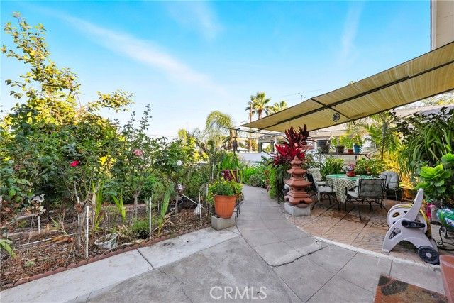 453 S Rowan Avenue, Los Angeles, CA 90063