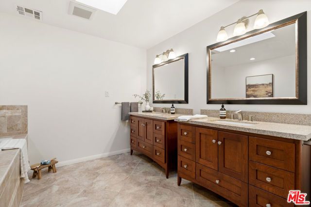 11250 Sunshine Terrace, Studio City (los Angeles), CA 91604