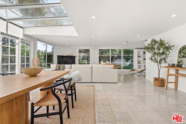 11250 Sunshine Terrace, Studio City (los Angeles), CA 91604