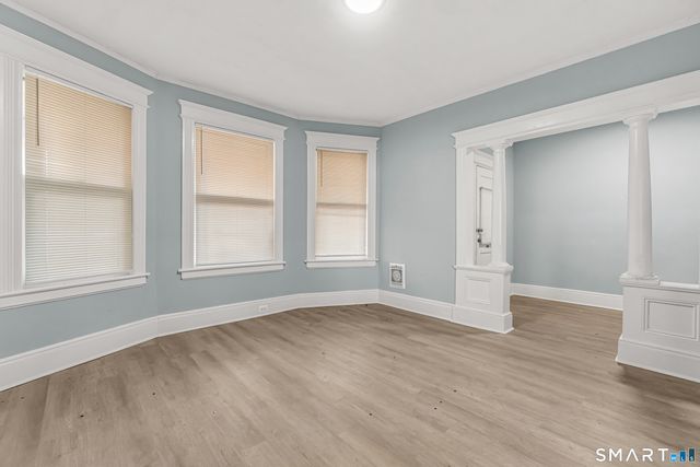 105 Carleton Avenue, Bridgeport, CT 06604