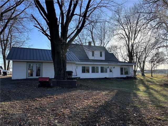 1113 E Division Street, Neillsville, WI 54456