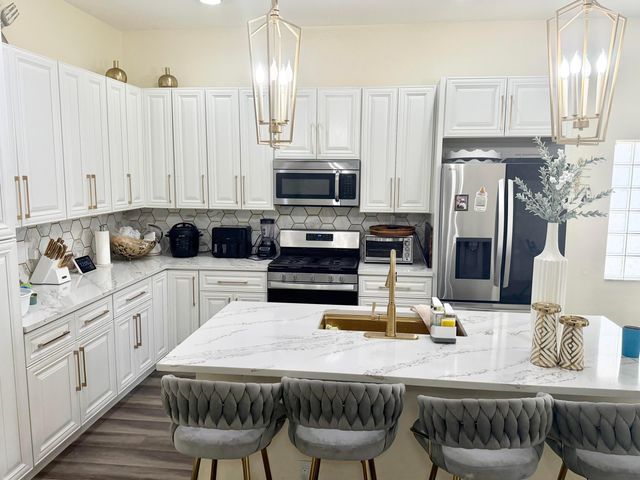 159 Berenger Walk, Royal Palm Beach, FL 33414