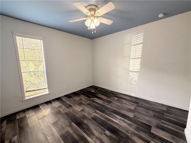 2310 Vialoux Dr, Corpus Christi, TX 78418