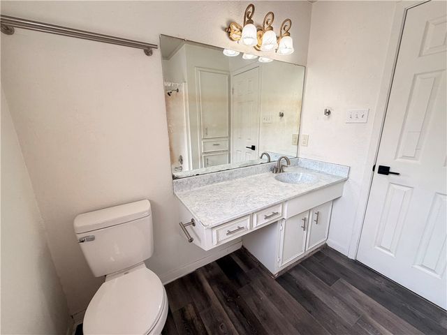 2310 Vialoux Dr, Corpus Christi, TX 78418