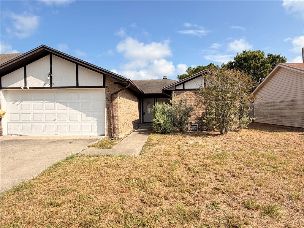 2310 Vialoux Dr, Corpus Christi, TX 78418