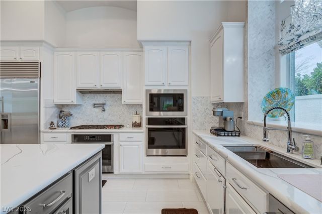 304 Covent Garden Court, Las Vegas, NV 89145