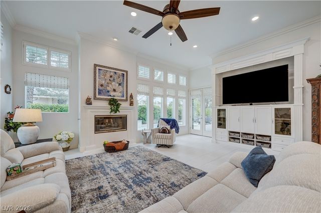 304 Covent Garden Court, Las Vegas, NV 89145