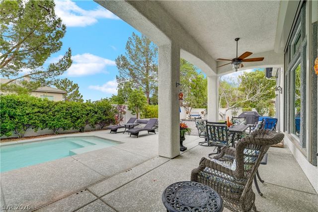 304 Covent Garden Court, Las Vegas, NV 89145