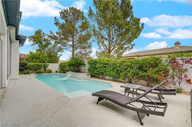 304 Covent Garden Court, Las Vegas, NV 89145