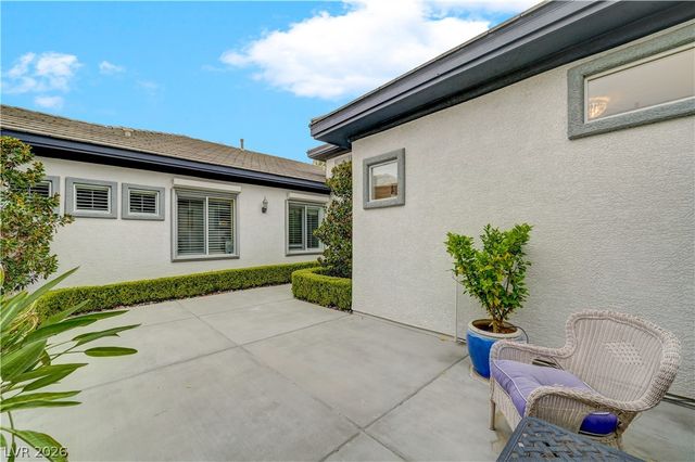 304 Covent Garden Court, Las Vegas, NV 89145